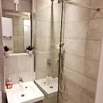 Apartament Au Coeur Du Paris. *